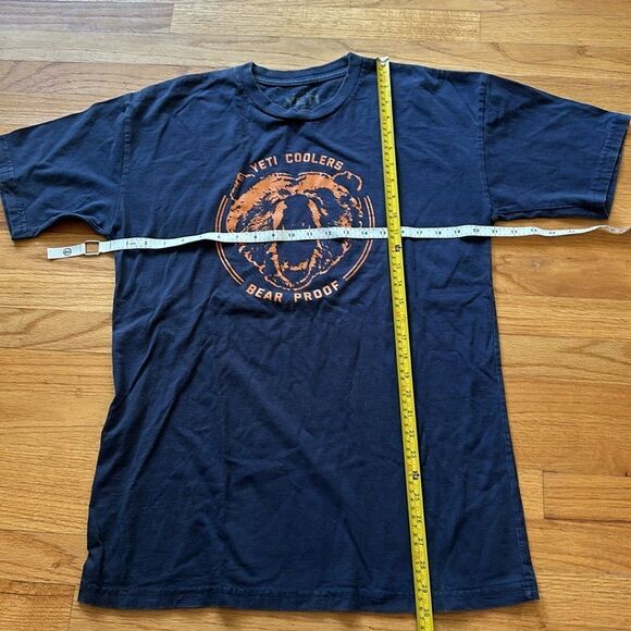 3112 YETI Coolers Navy T-Shirt Men's X Large - Picture 4 of 6